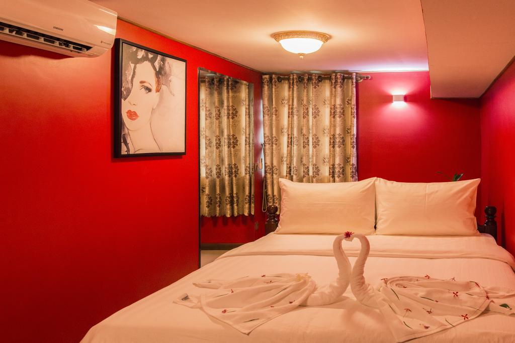Domrai Boutique Hotel 시아누크빌 외부 사진