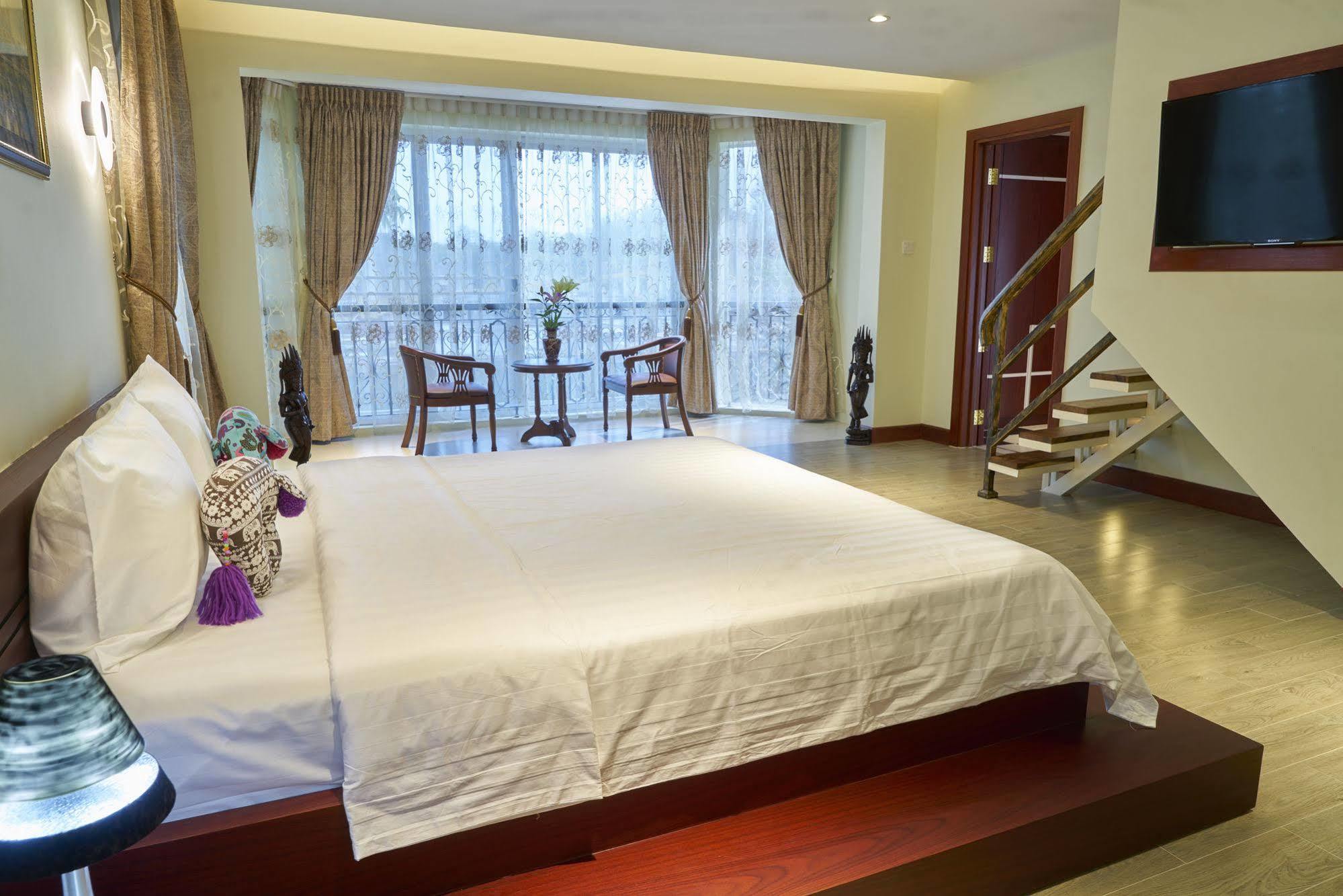 Domrai Boutique Hotel 시아누크빌 외부 사진