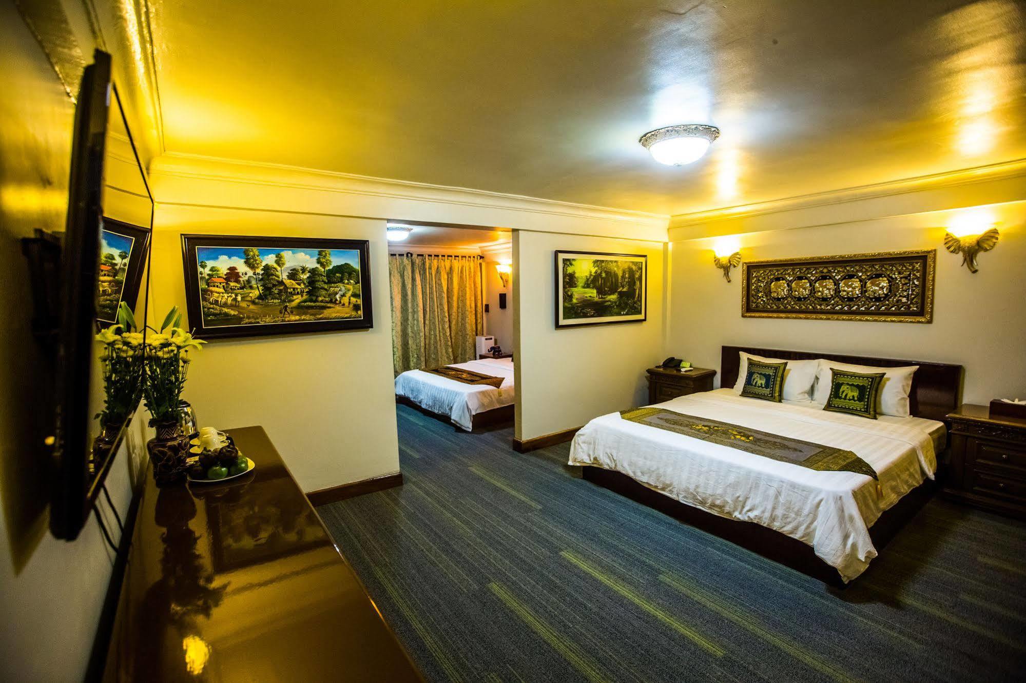 Domrai Boutique Hotel 시아누크빌 외부 사진